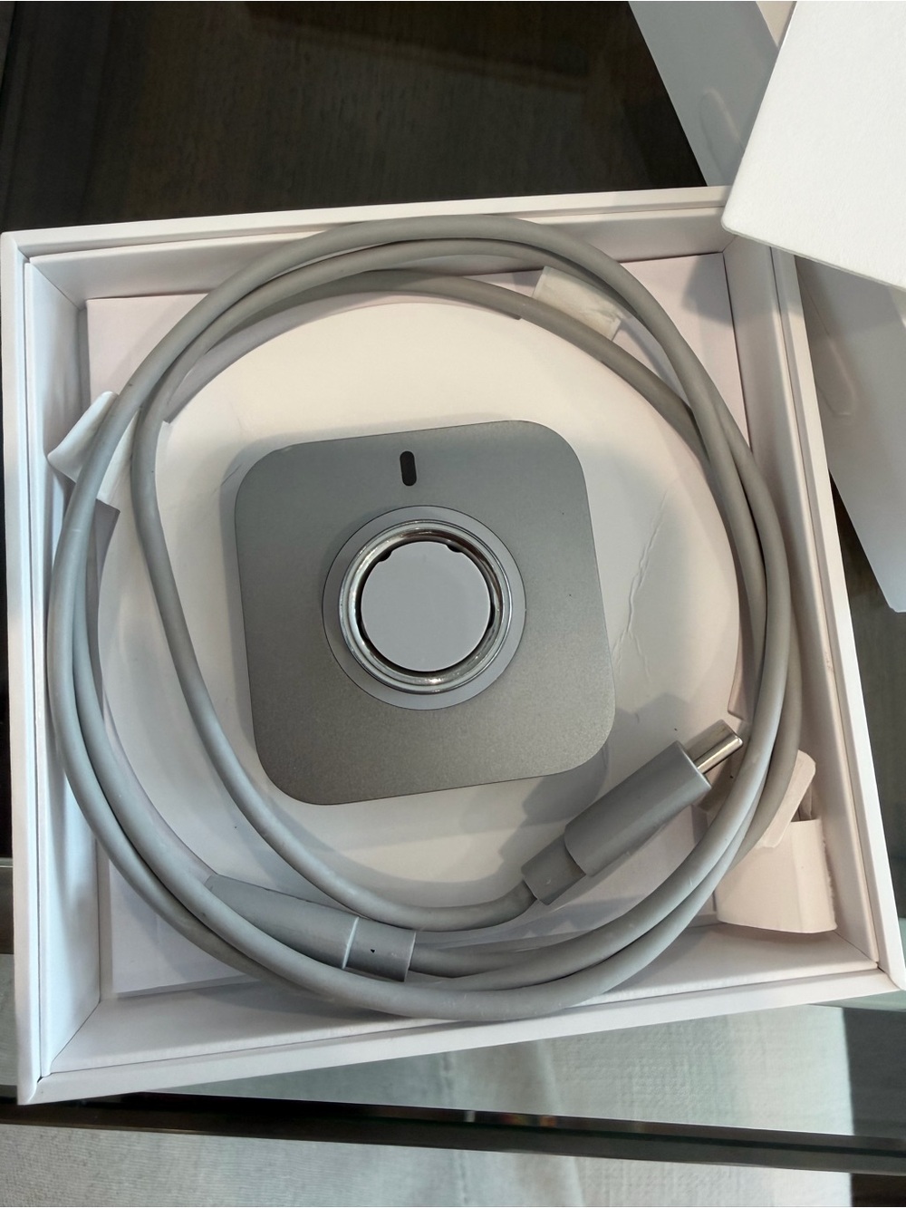 Oura Silver Smart Ring Charger Cap - Picture 8 of 9